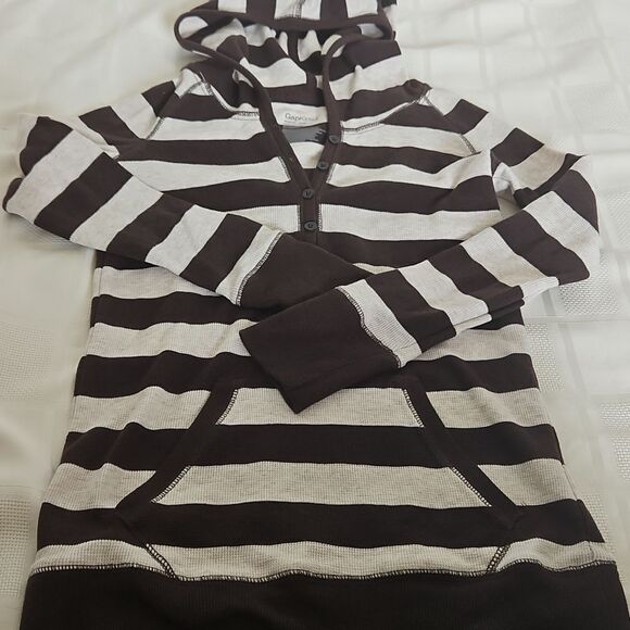 Gap Kids Hoodie Long Sleeves Sweater With Kangaroo Pockets Size 8 Brown/ Cream - Picture 14 of 16